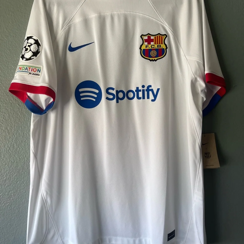 Fc Barcelona 23/24 Away Frenkie De Jong - Picture 1 of 4